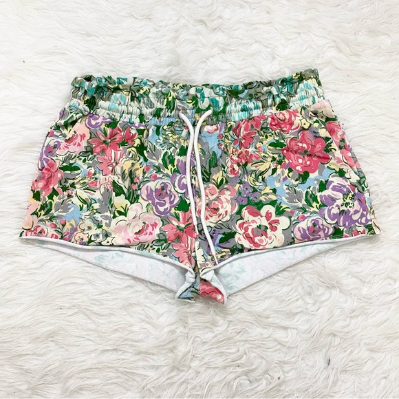 Beach Riot Pants - BEACH RIOT Lydia Floral Print Shorts